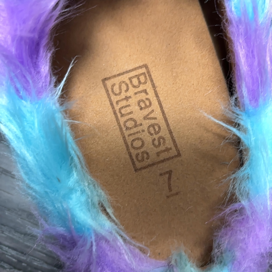 Bravest Studios "Monster" Bear Claw Mule