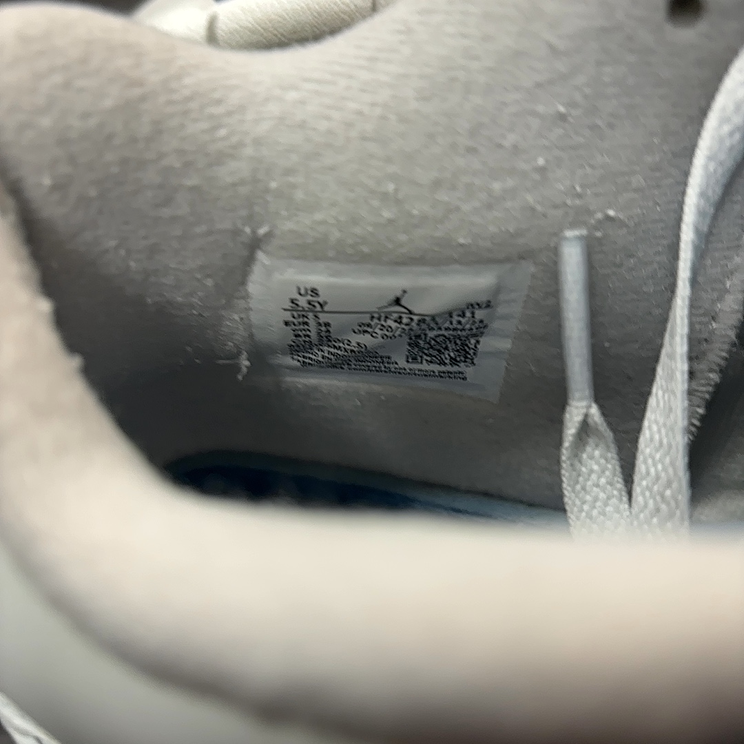 Nike Air Jordan 4 Retro GS "Military Blue" (2024)