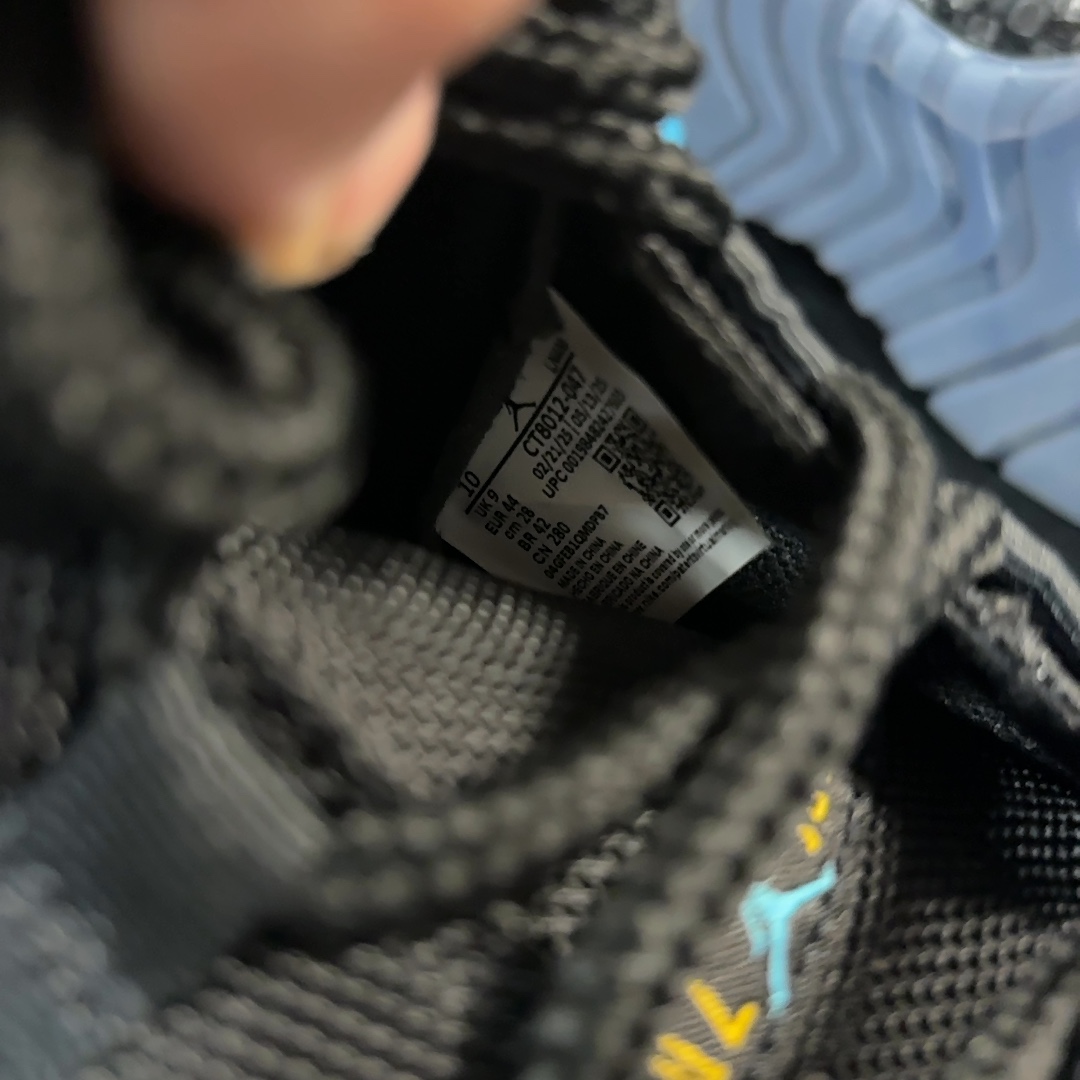 Air Jordan 11 Retro "Gamma Blue" (2025 Release)