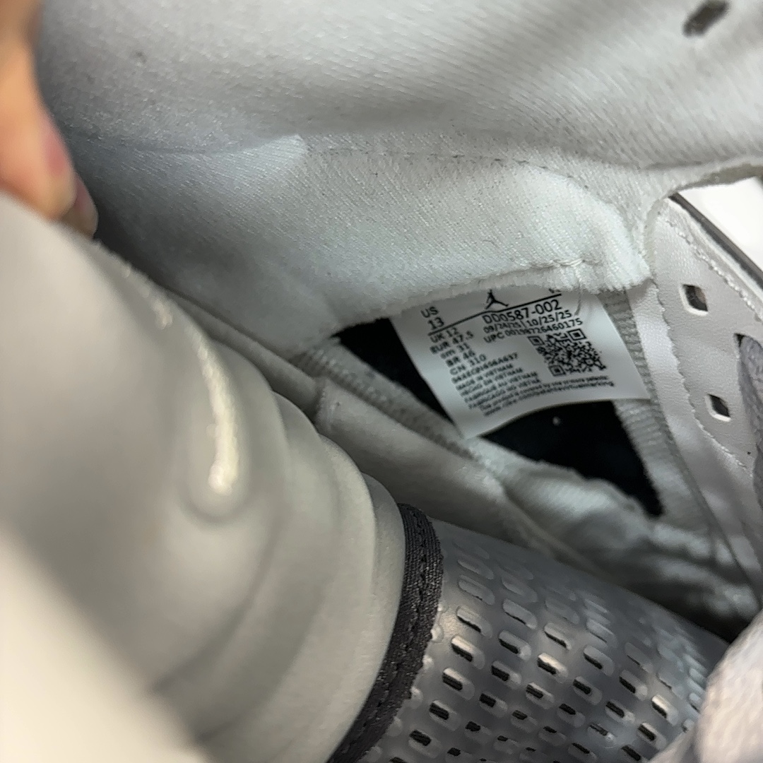 Air Jordan 5 Retro 'Wolf Grey' (2026/2011 Style) - Size 13